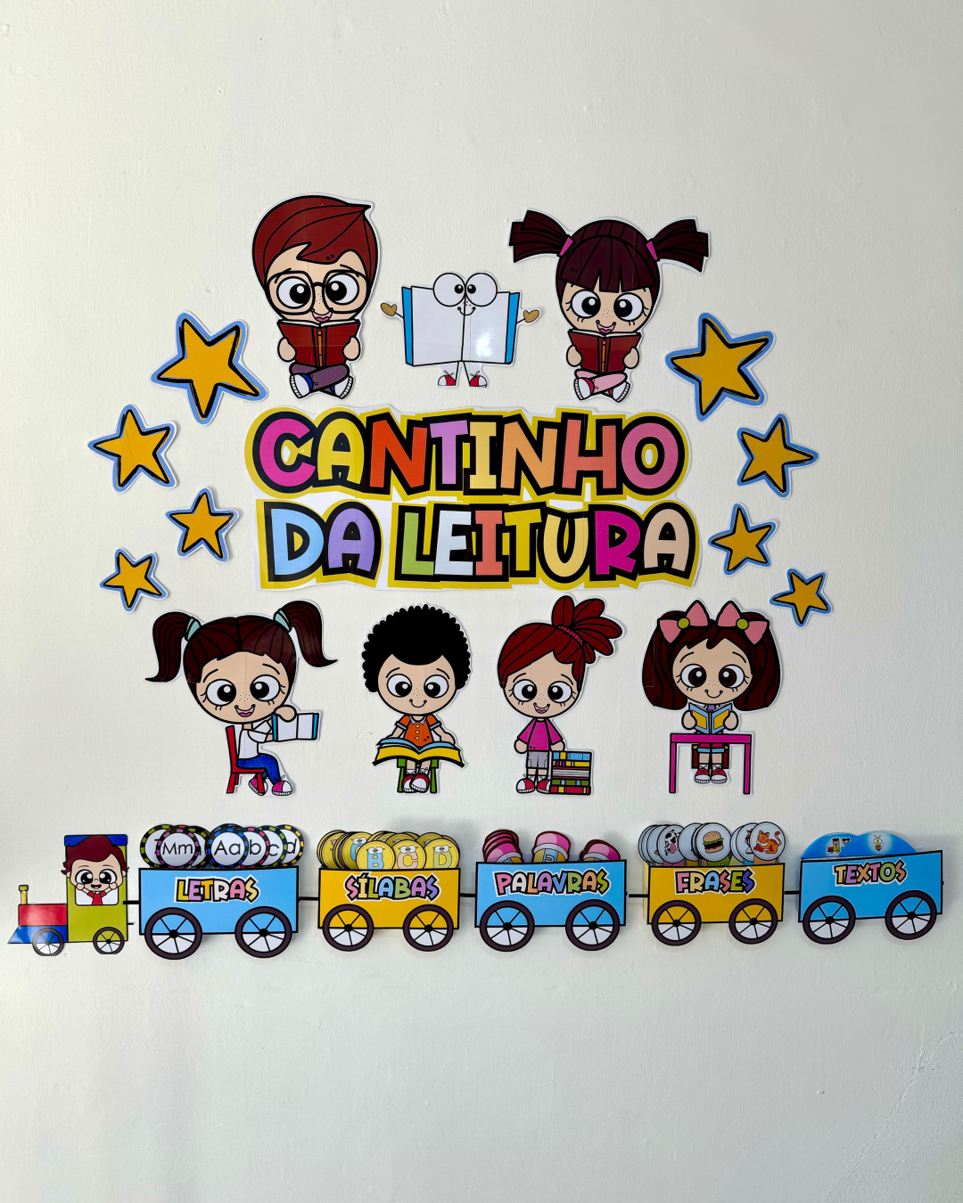 Cantinho da leitura completo - Imagem 9