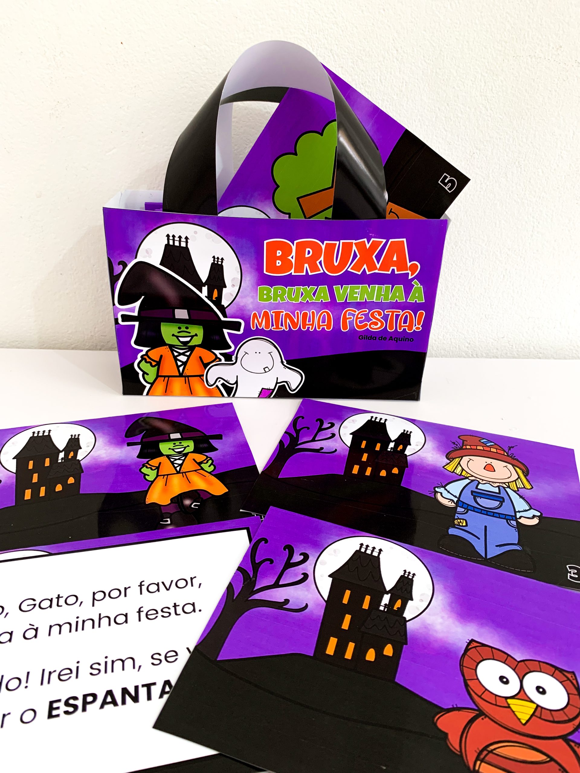 Maleta Bruxa, bruxa